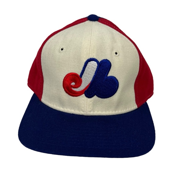 Montreal Expos Sports Specialties MLB Fitted Wool Hat Red Blue 6 7/8 Vintage